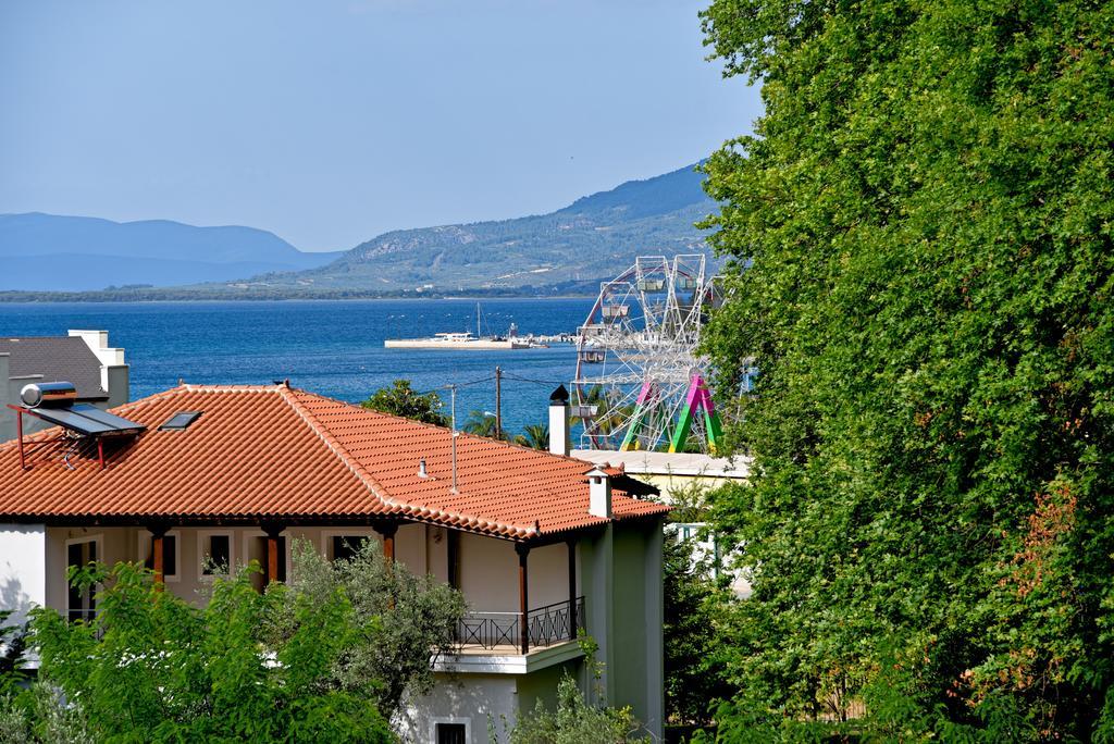 Tsertos Apartments Kamena Vourla Exterior foto